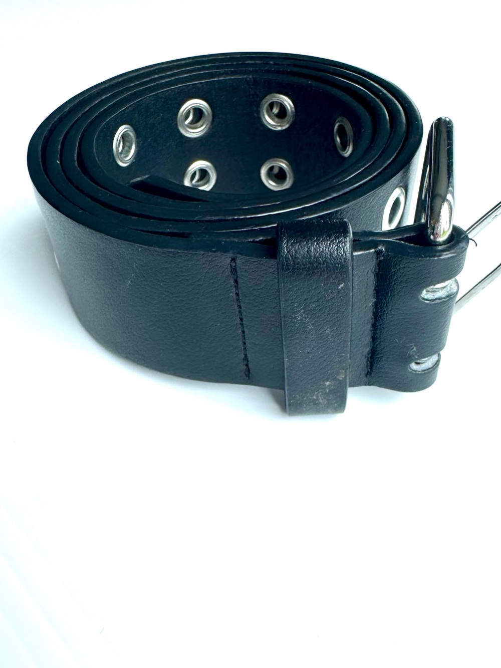 Black Double-Row Grommet Belt with Silver Buckle - Picture 5 of 6